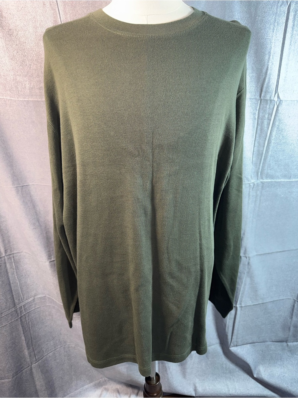 2249-Roundtree & Yorke Olive Green Crewneck Sweater